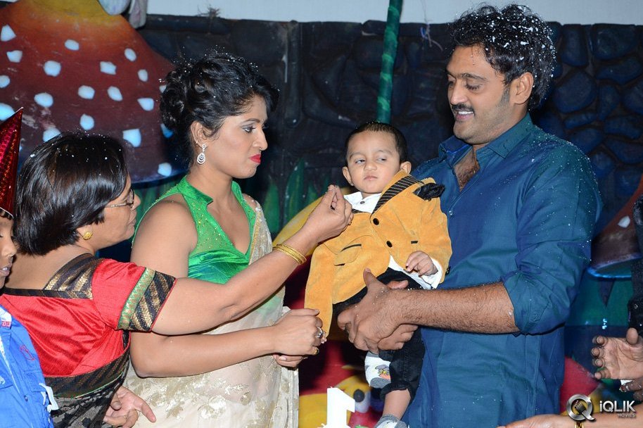 Ajay-Son-Dheeran-1st-Birthday-Celebrations-2014